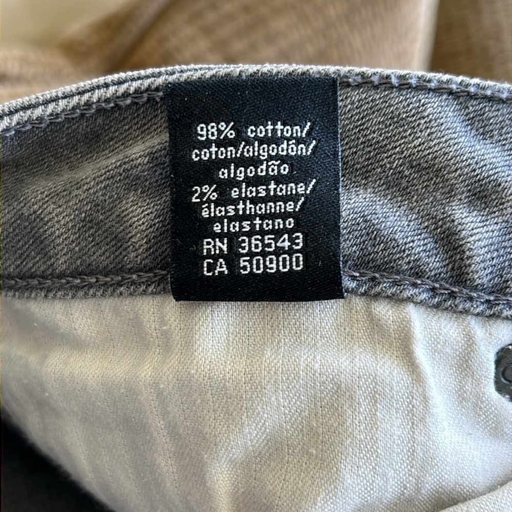 Calvin Klein Gray Stonewashed Ultimate Skinny Jeans - Picture 4 of 4